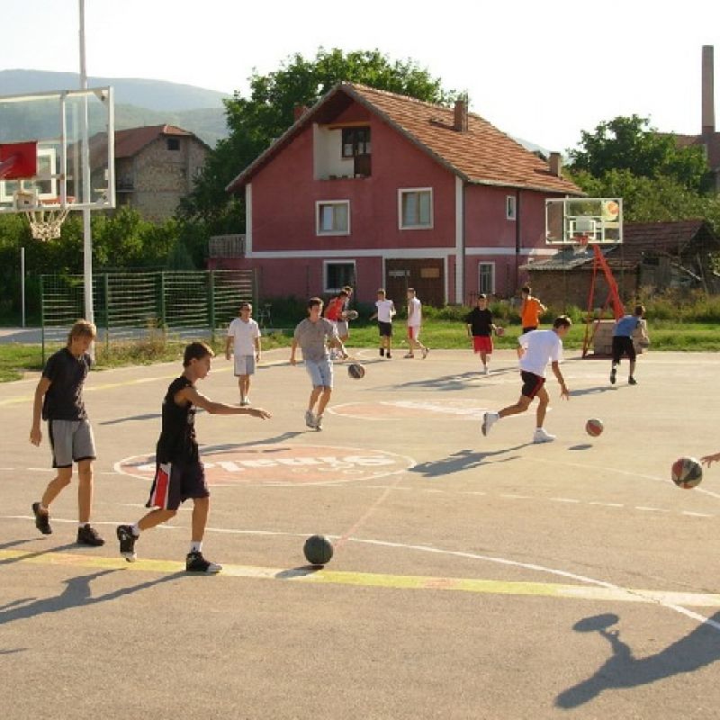 teren za mali fudbal i odbojku hotel Zdravljak